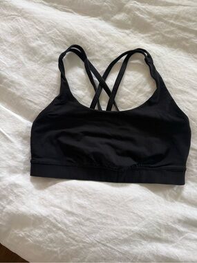 Lululemon black energy bra size 6